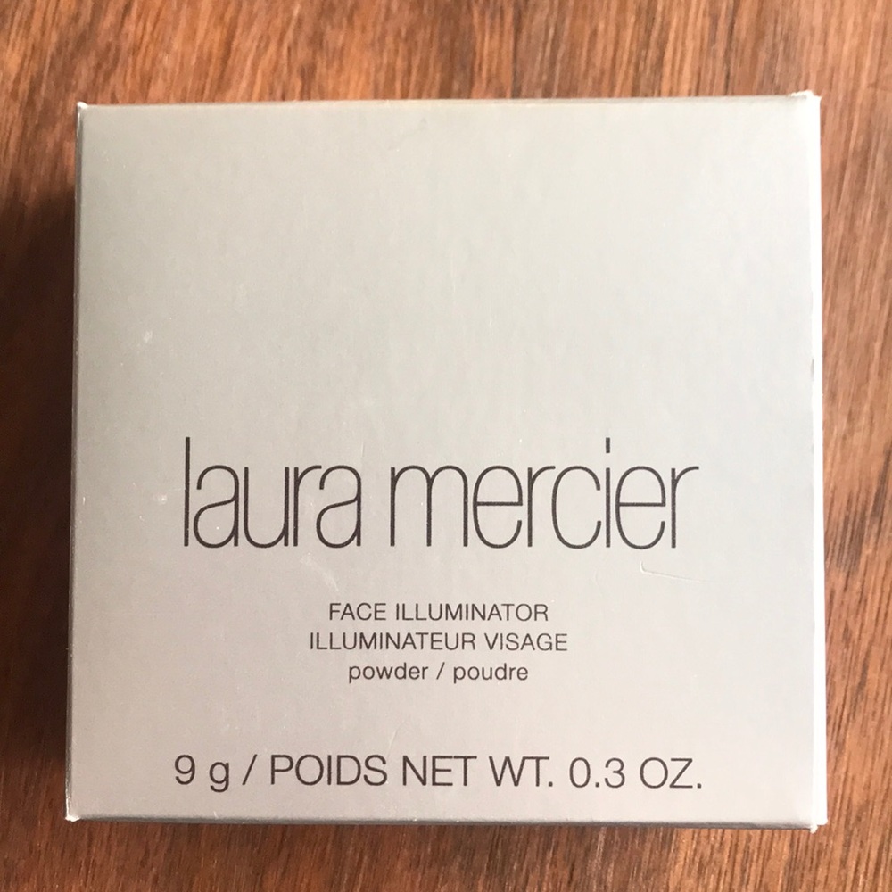 Laura Mercier Face Illuminator Powder Devotion.